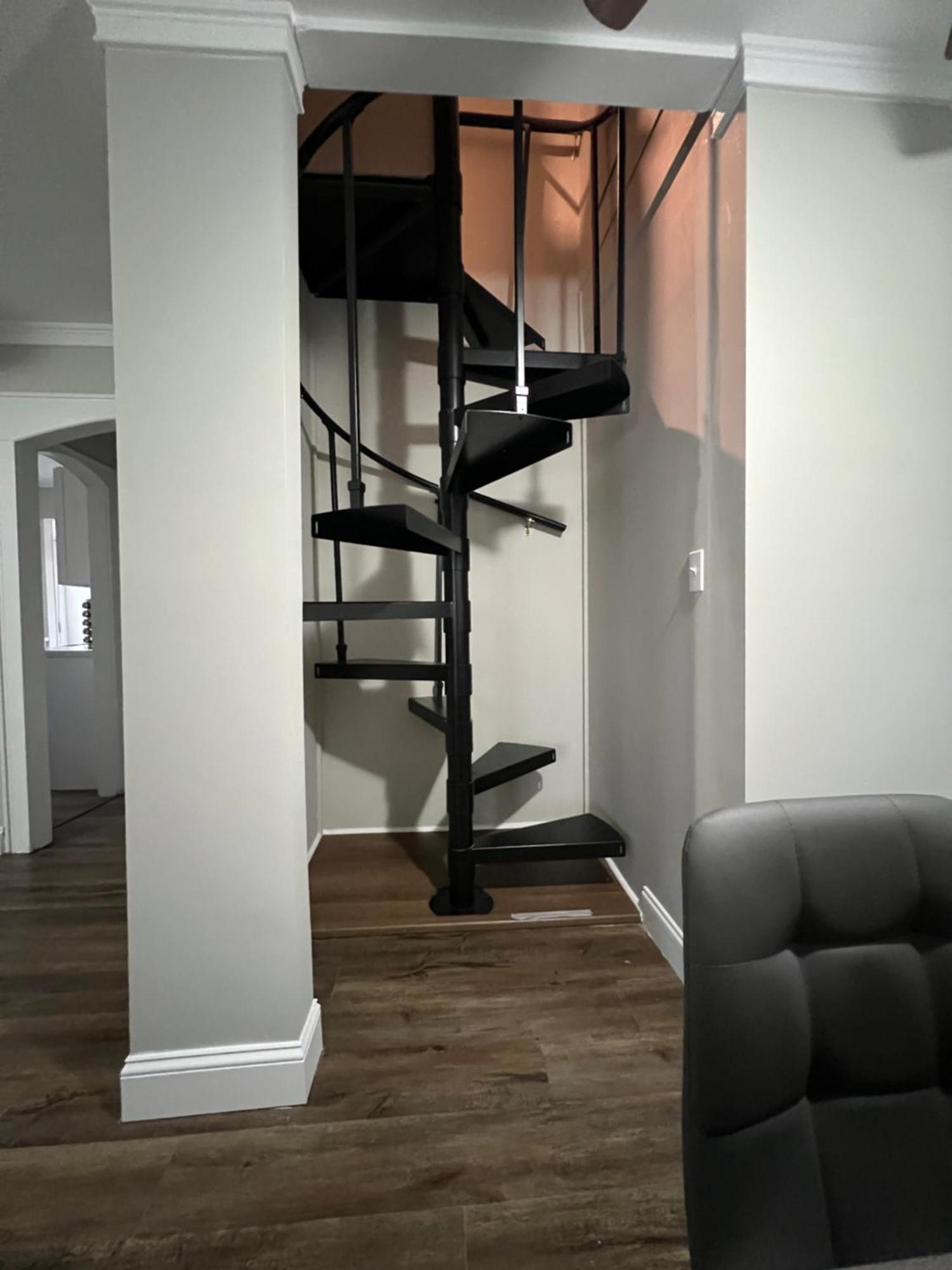 Cheerful Home With Amazing Lake View New Fairfield Экстерьер фото